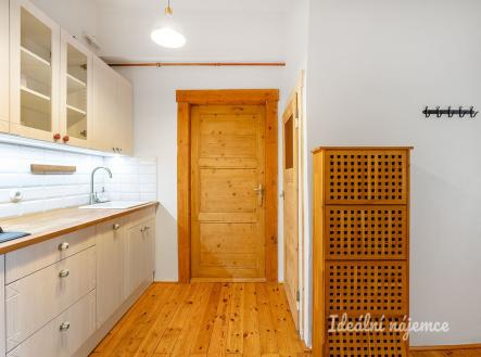 Pronájem bytu, 2+1, 49 m²