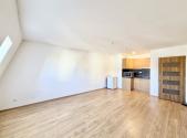 Pronájem bytu, 1+kk, 32 m²