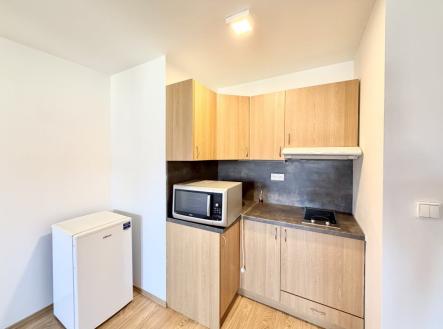 Pronájem bytu, 1+kk, 32 m² obrázek