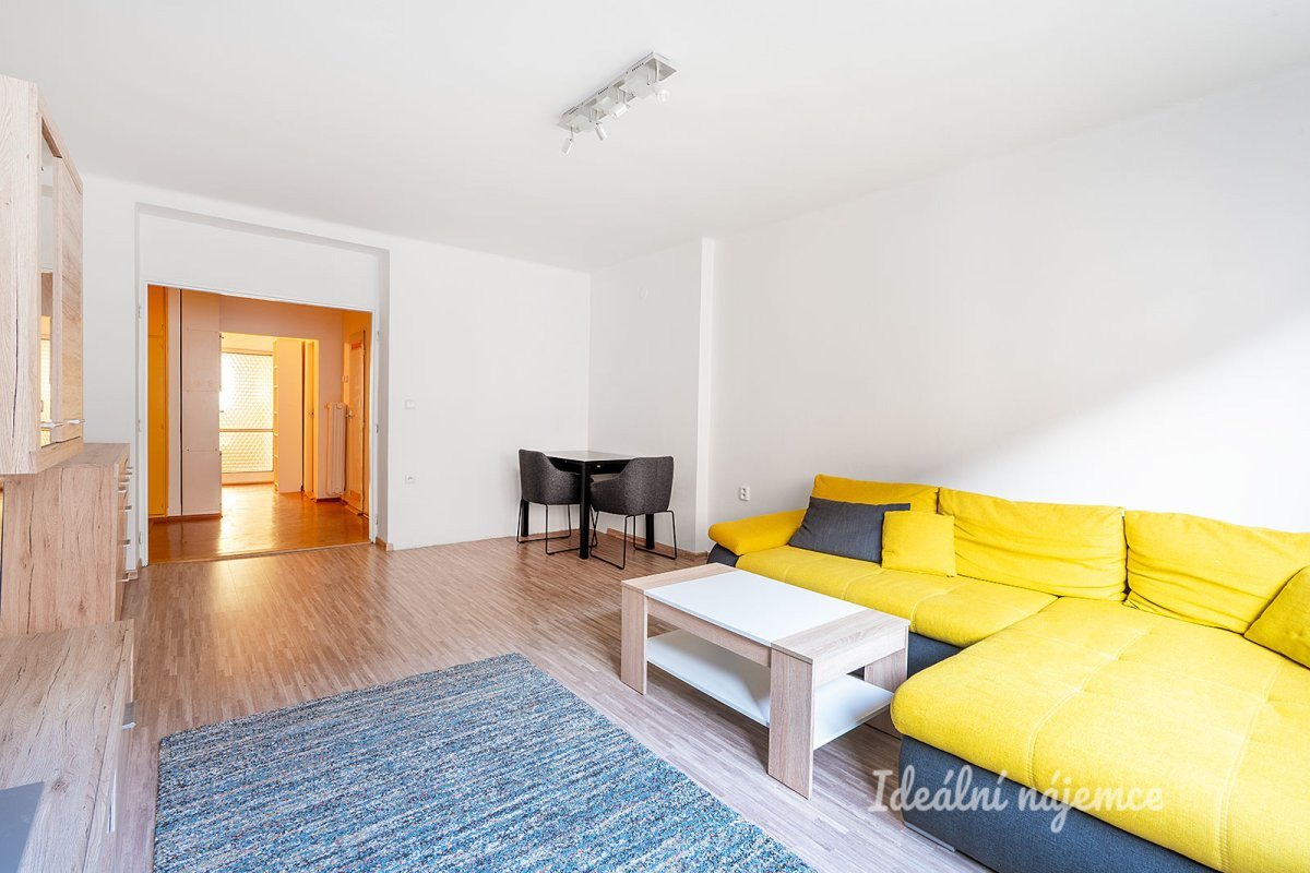 Pronájem bytu 2+1, Holandská, Vršovice, 22900 Kč/měs, 55 m2