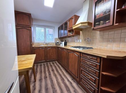 Pronájem bytu, 2+1, 57 m²