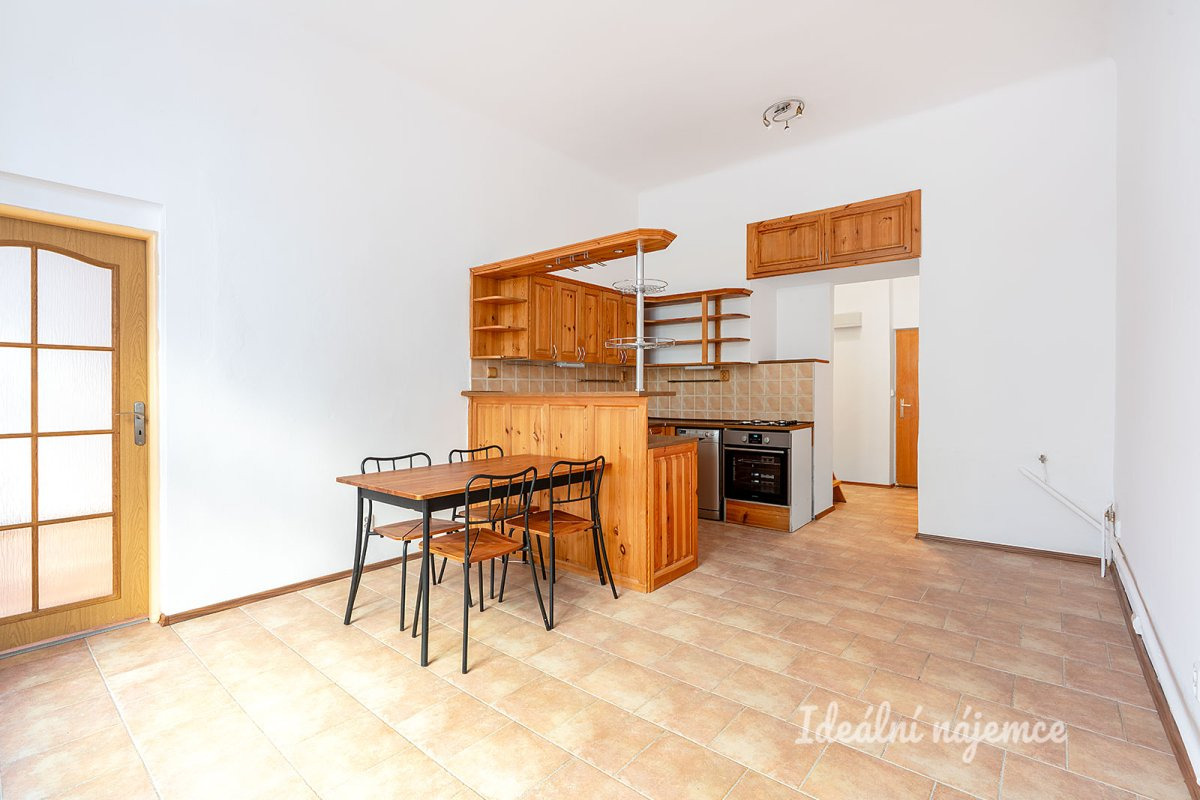 Pronájem bytu 1+1, Bořivojova, Žižkov, 20900 Kč/měs, 49 m2