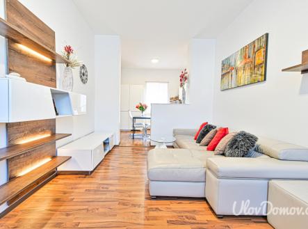 Prodej bytu, 3+kk, 61 m²