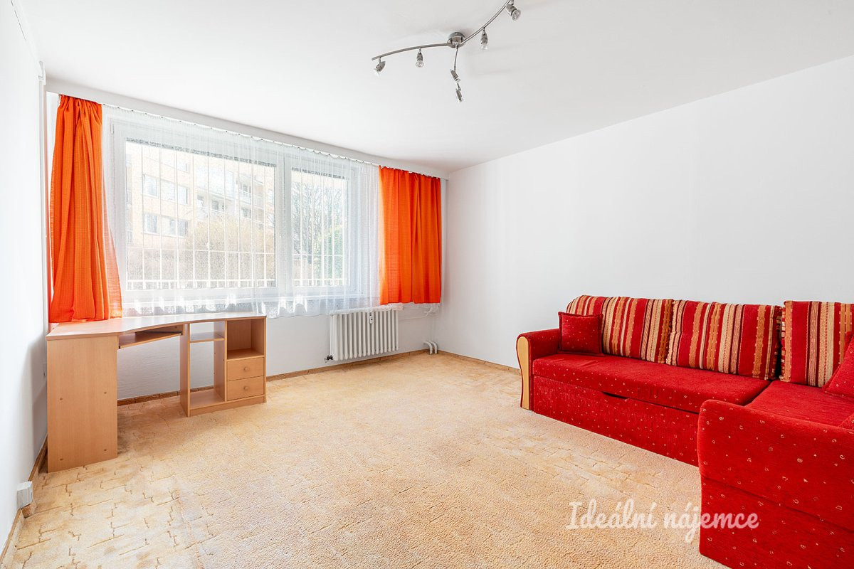 Pronájem bytu 1+1, Luhovská, Kobylisy, 41 m2