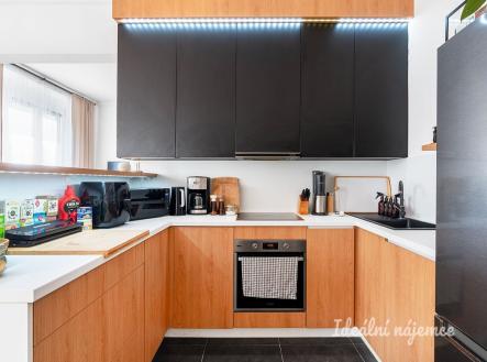 Pronájem bytu, 3+kk, 78 m²