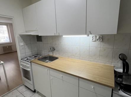 Pronájem bytu, 1+1, 32 m²