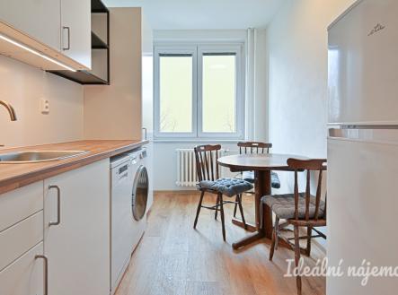 Pronájem bytu, 3+1, 65 m²