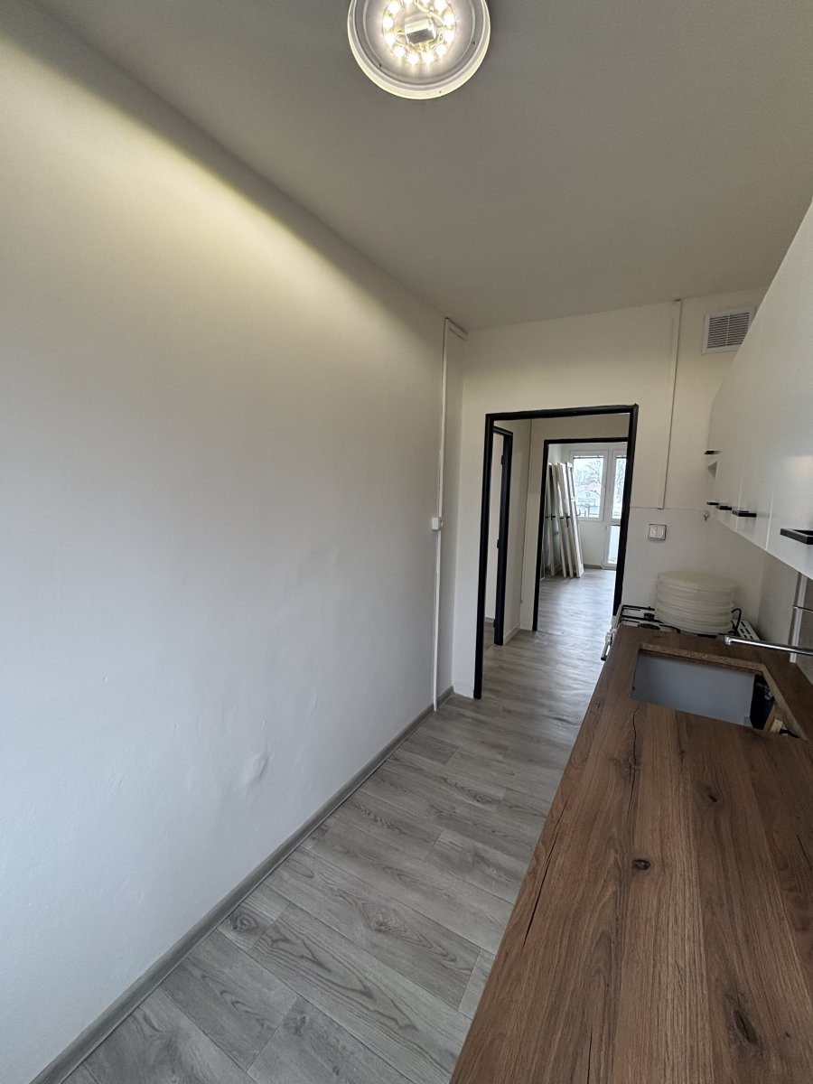 Pronájem bytu 3+1, Kosmonautů, Pardubice,  15.500,-Kč/měs, 56 m2
