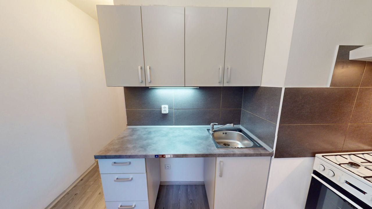 Podnájem bytu 1+1 35 m2, ul. 29. dubna 255/25 ,Ostrava - Výškovice