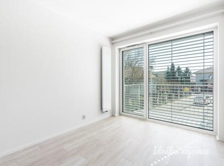 Pronájem bytu, 1+kk, 31 m²