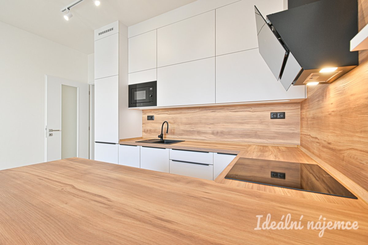 Podnájem bytu 2+kk, Ghegova, Staré Brno,  23.000 Kč/měs, 51 m2