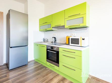 Pronájem bytu, 2+kk, 47 m²