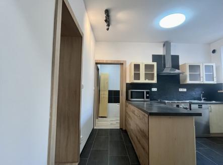 Pronájem bytu, 2+1, 69 m²