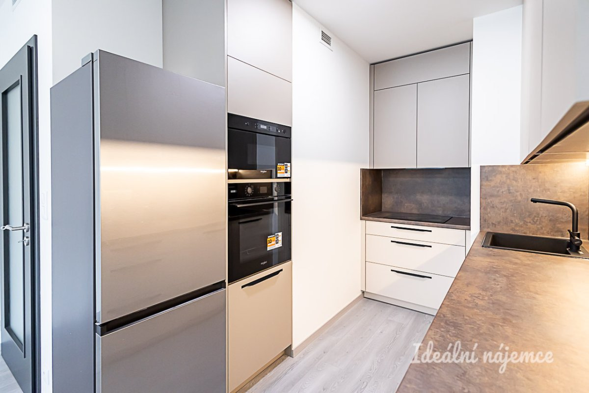 Pronájem bytu 2+kk, Poděbradská, Hloubětín, 55 m2