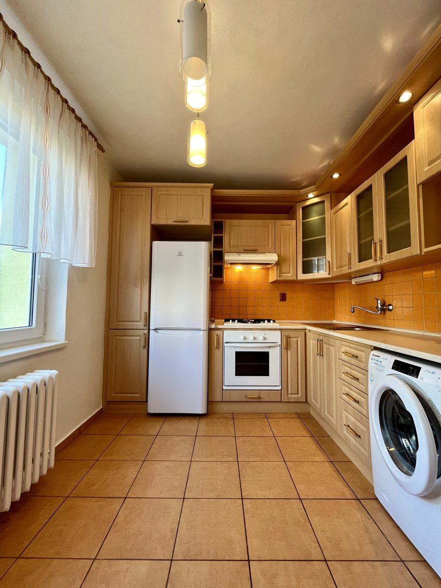 Pronájem bytu 3+1, Vincence Makovského, Poruba-sever,  14900 Kč/měs, 75 m2