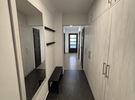 Pronájem bytu, 3+kk, 76 m²