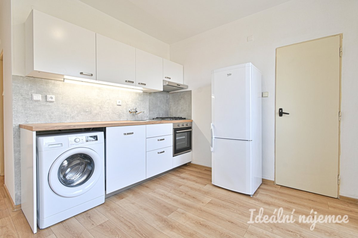 Pronájem bytu 3+1, Herčíkova, Královo Pole,  Kč/měs, 80 m2