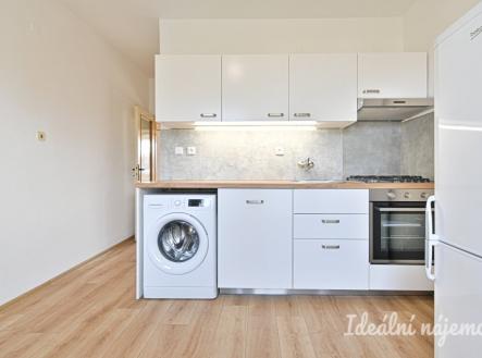 Pronájem bytu, 3+1, 80 m²