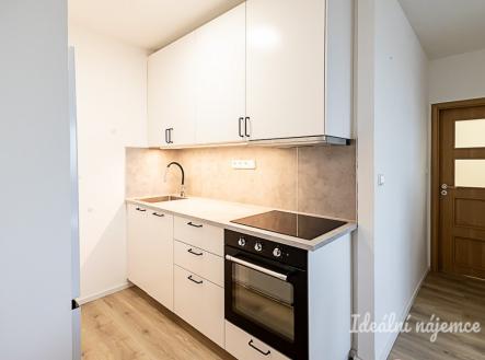 Pronájem bytu, 2+kk, 43 m²