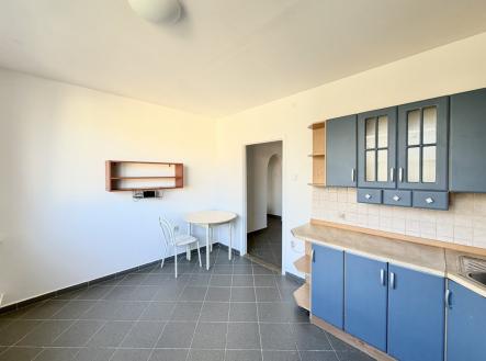 Pronájem bytu, 3+1, 84 m²