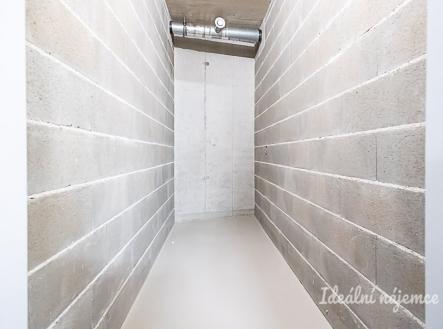 Pronájem bytu, 1+kk, 39 m²