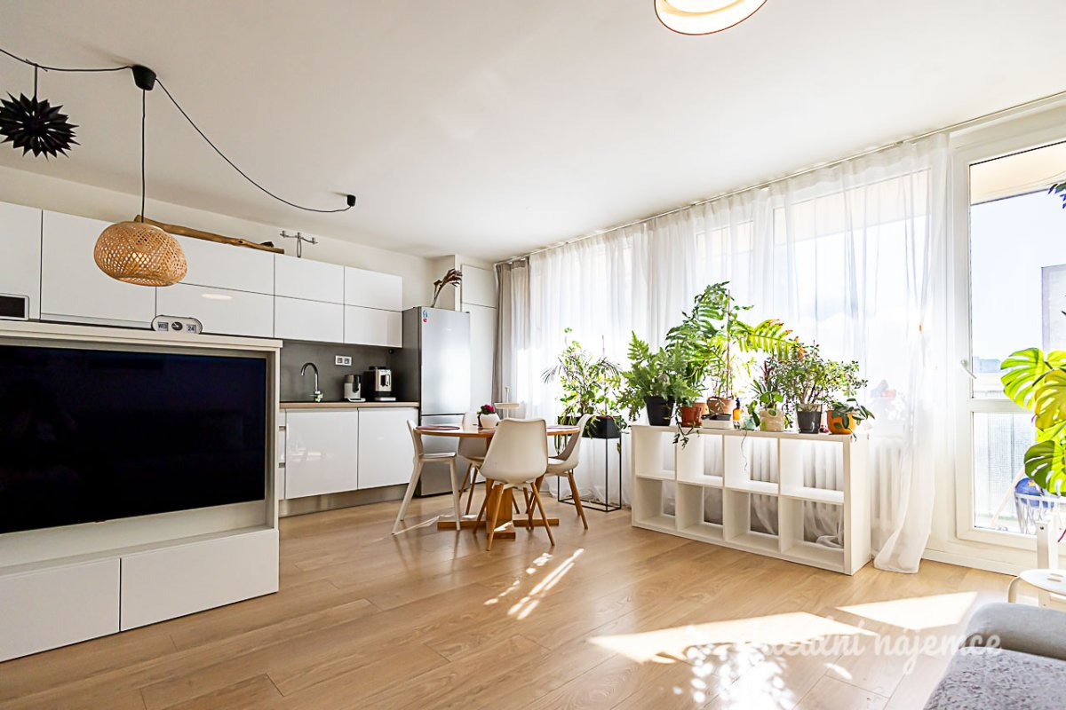 Pronájem bytu 3+kk, Květnového vítězství, Chodov, 25900 Kč/měs, 66 m2