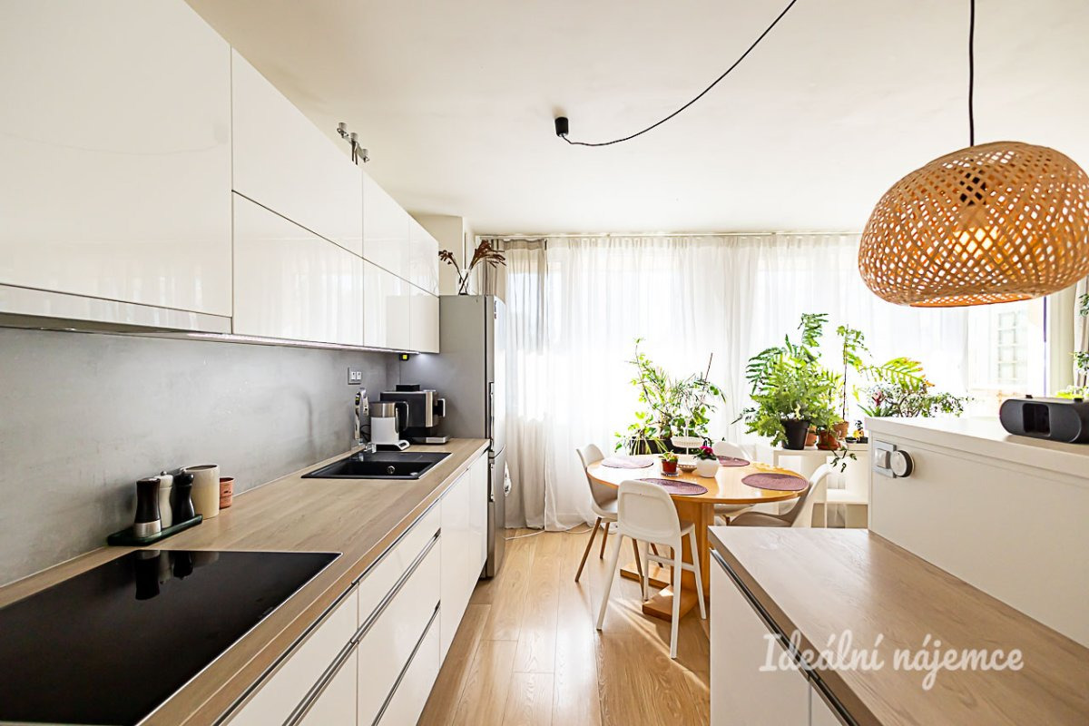 Pronájem bytu 3+kk, Květnového vítězství, Chodov, 24900 Kč/měs, 66 m2