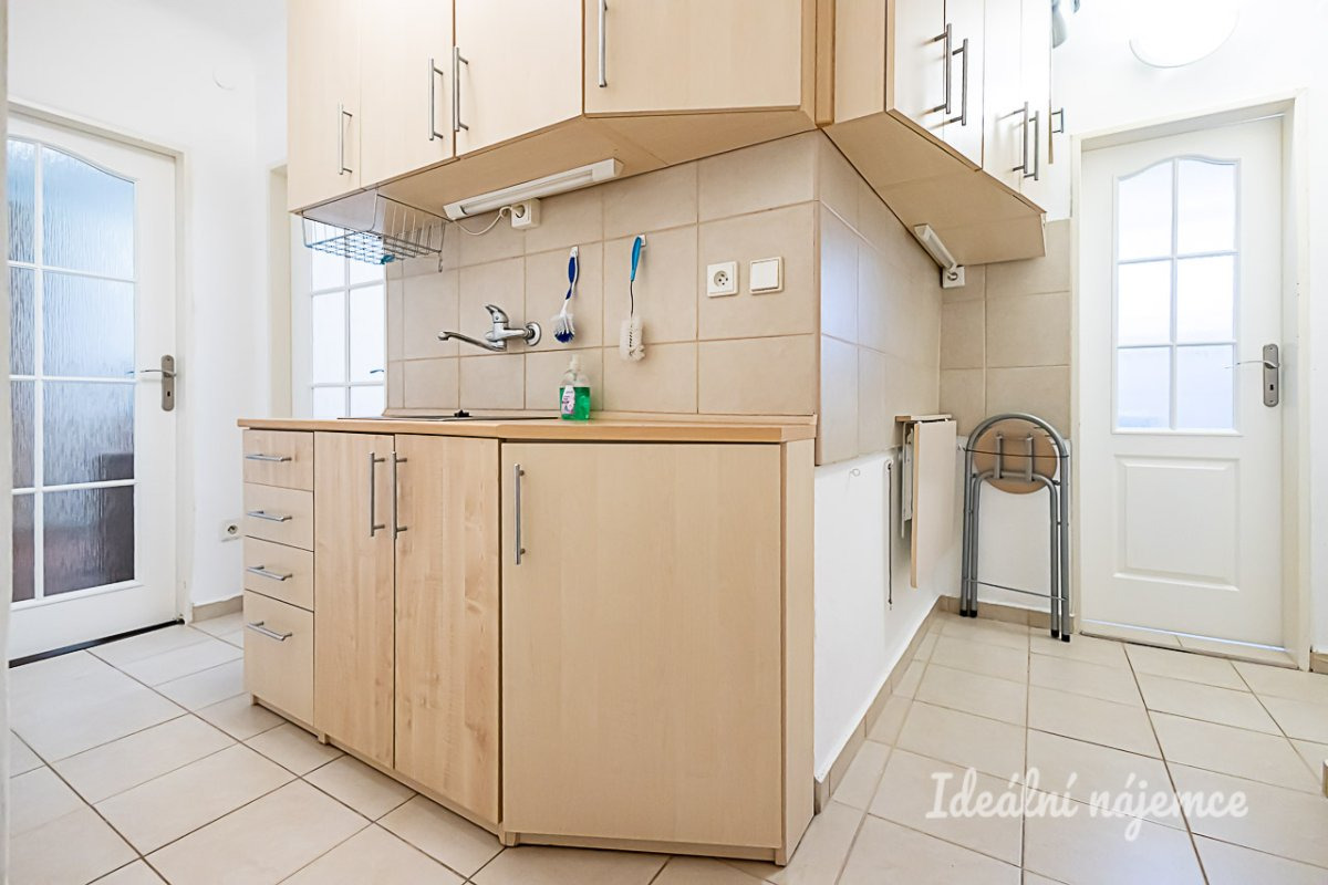 Pronájem bytu 2+kk 35 m²