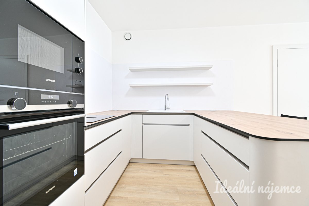 Pronájem bytu 2+kk, Bystrcká, Komín, 57 m2