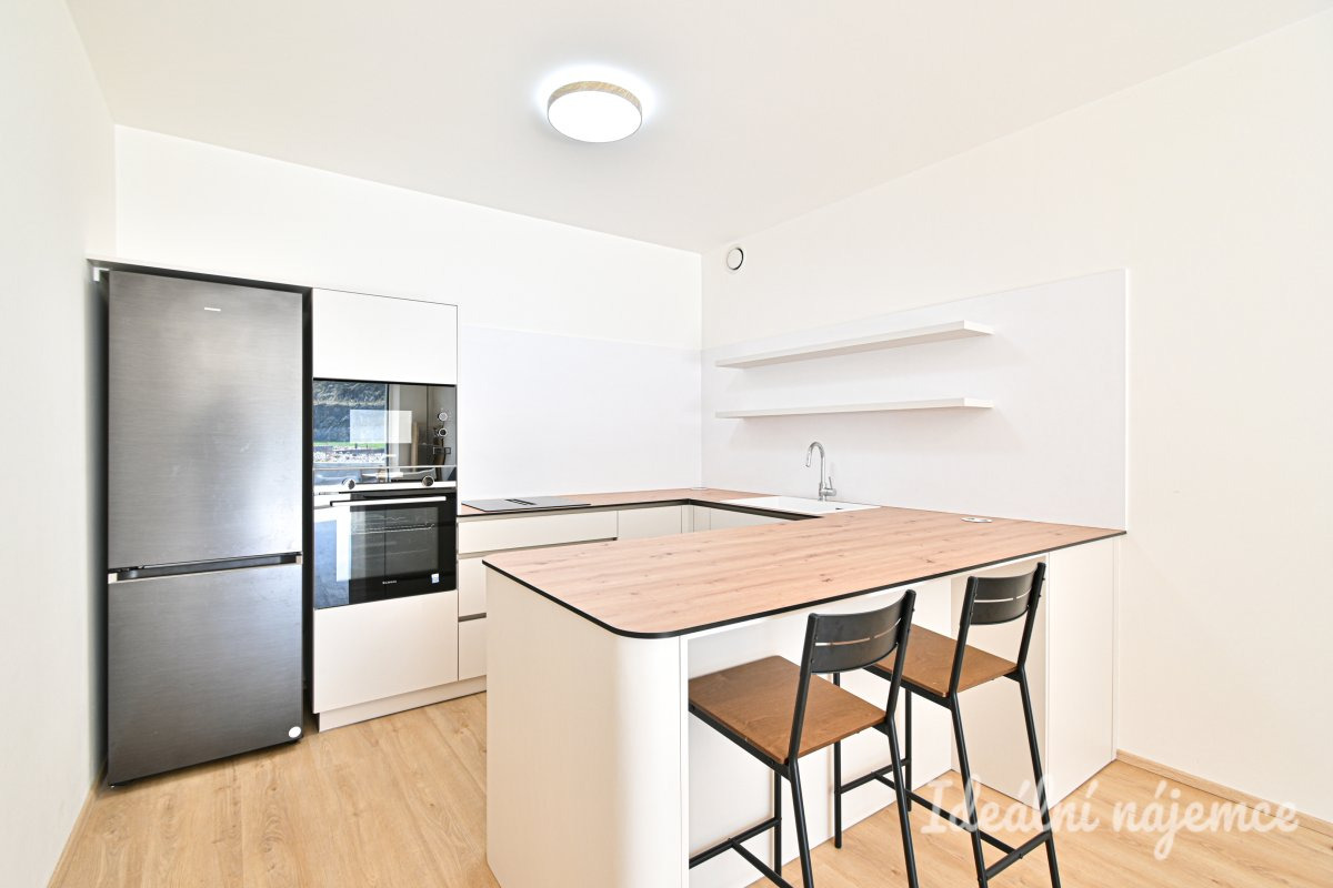 Pronájem bytu 2+kk, Bystrcká, Komín, 57 m2