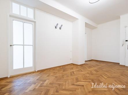 Pronájem bytu, 2+1, 93 m²