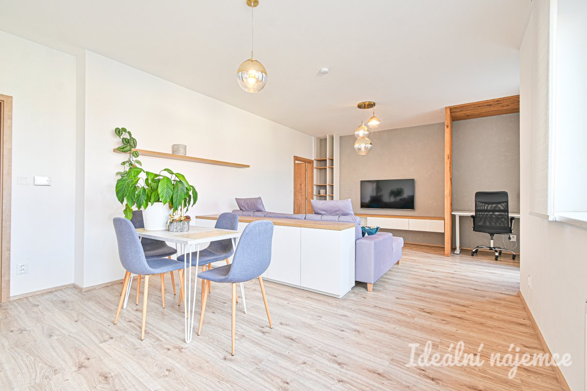 Pronájem bytu 2+kk, Slovanská, Slavkov u Brna, 23000 Kč/měs, 67 m2