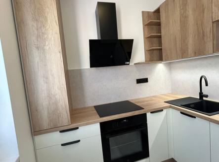 Pronájem bytu, 3+1, 62 m²