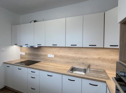 Pronájem bytu, 3+1, 75 m²