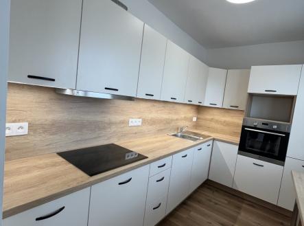 Pronájem bytu, 3+1, 75 m² obrázek