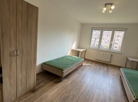 Pronájem bytu, 2+1, 70 m²