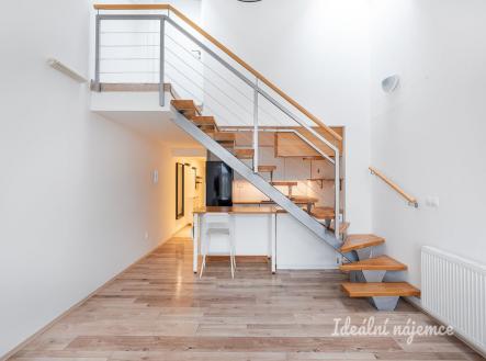 Pronájem bytu, 2+kk, 63 m²