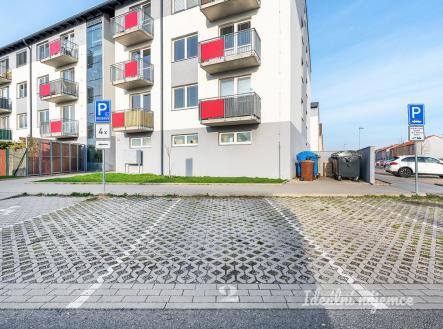 Pronájem bytu, 2+kk, 52 m²
