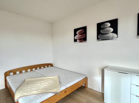 Pronájem bytu, 1+kk, 41 m²