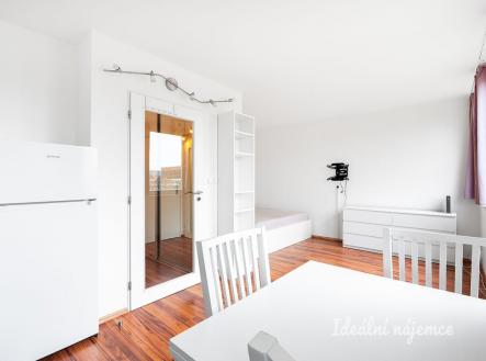 Pronájem bytu, 1+kk, 28 m²