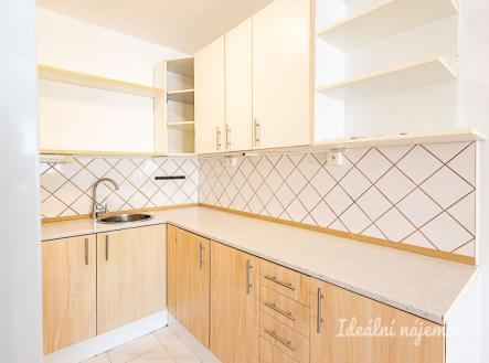 Pronájem bytu, 2+kk, 43 m²