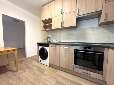 Pronájem bytu, 3+1, 79 m²