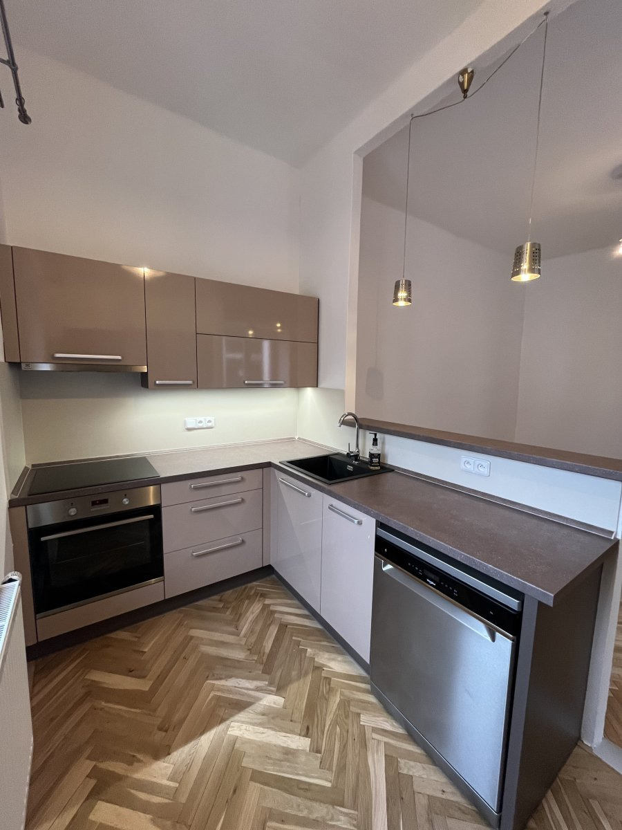 Pronájem bytu 3+kk, Resslova, Nová Ulice, 20500 Kč/měs, 95 m2