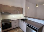 Pronájem bytu, 3+kk, 95 m²