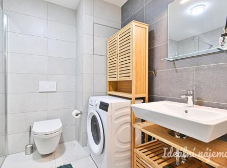 Pronájem bytu, 1+kk, 34 m²