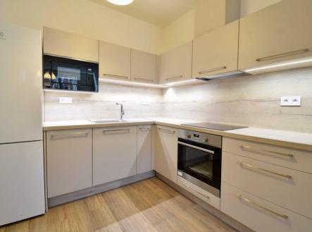Pronájem bytu, 2+kk, 58 m²