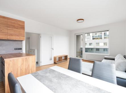 Pronájem bytu, 3+kk, 80 m²