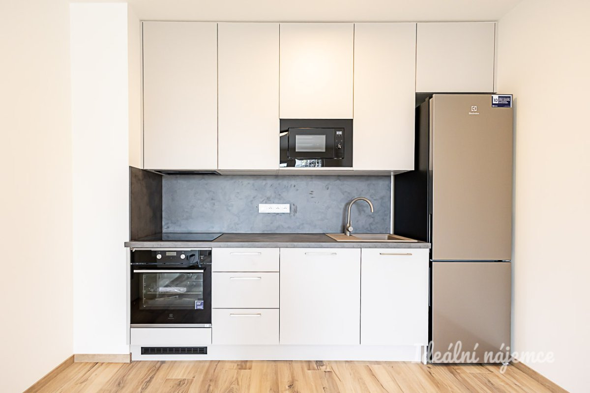 Pronájem bytu 2+kk