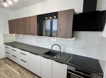 Pronájem bytu, 3+1, 68 m²