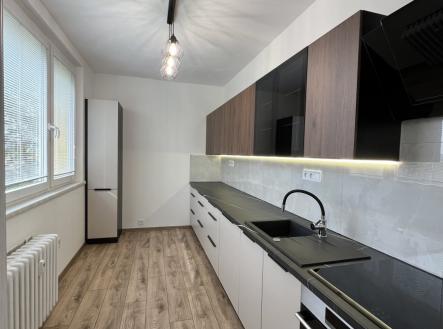 Pronájem bytu, 3+1, 68 m²